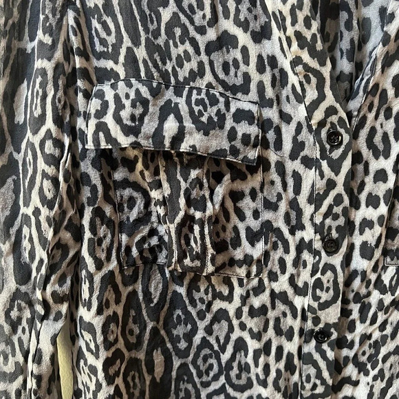 BCBG MAXAZRIA Anderson Silk Button Up Top Womens Small Leopard Shirt Blouse - Picture 6 of 11